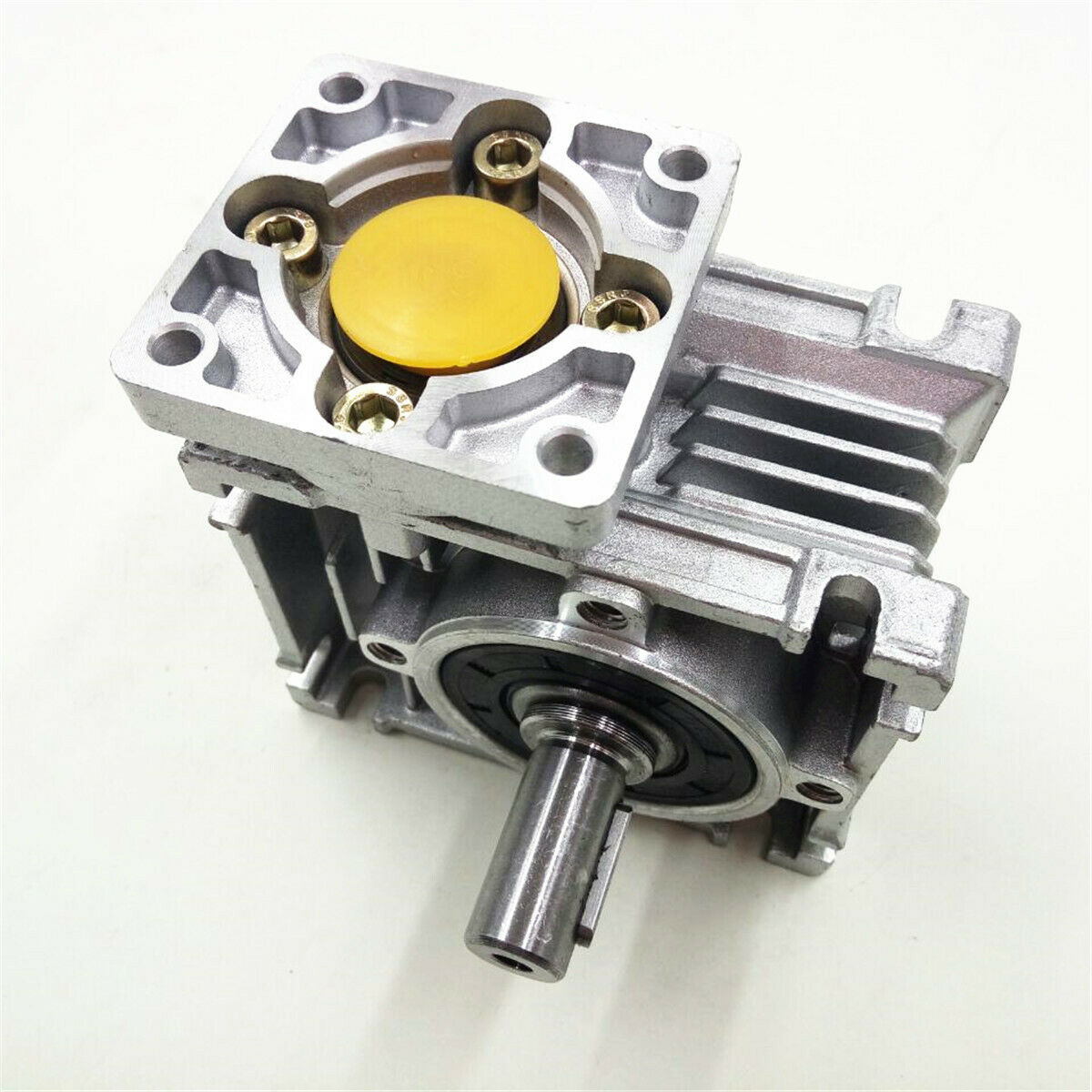 Worm Gear Reducers Analysis and Improvements 